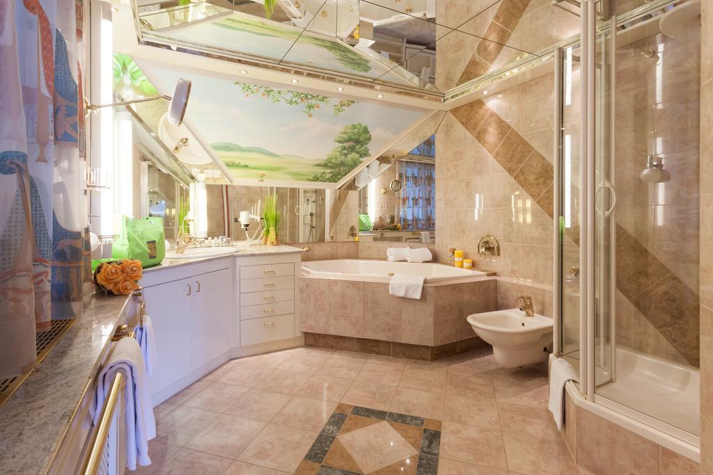 Villa Katharina Penthouse Wohnung Willingen  Oda fotoğraf